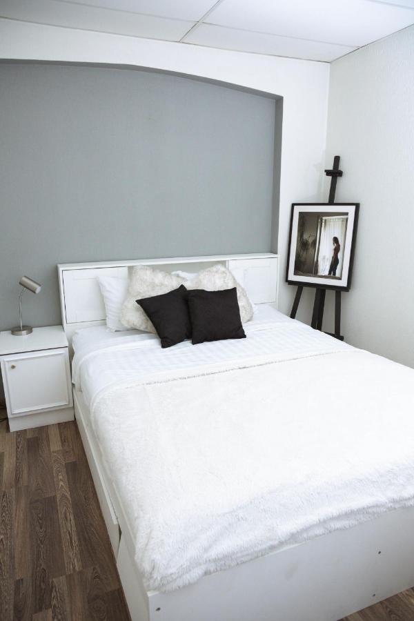 Charming Apartment In Tallinn Old Town! Εξωτερικό φωτογραφία